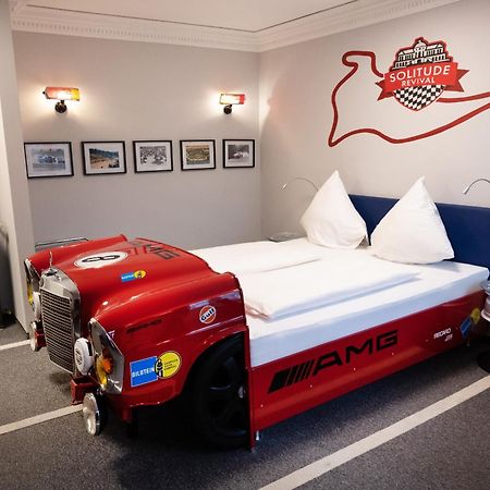 Motorworld Inn Warthausen Esterno foto